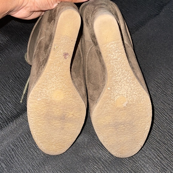 Olive color wedge booties - Picture 5 of 5